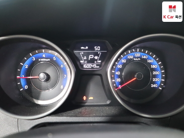 2014 - hyundai avante