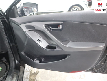 2014 - hyundai avante