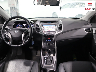 2014 - hyundai avante