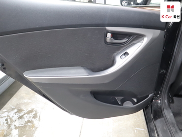 2014 - hyundai avante