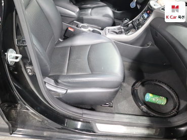 2014 - hyundai avante