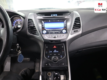 2014 - hyundai avante