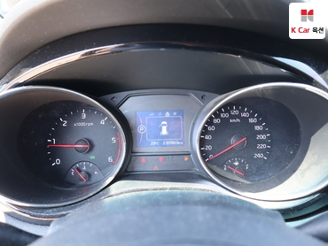 2016 - kia carnival