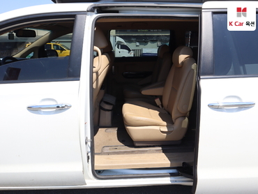 2016 - kia carnival
