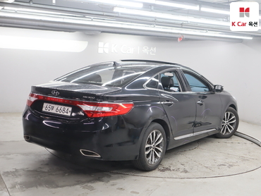 2012 - hyundai grandeur