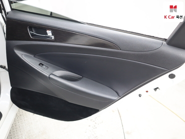 2013 - hyundai sonata