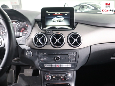 2015 - mercedes-benz b200