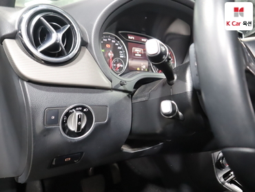 2015 - mercedes-benz b200