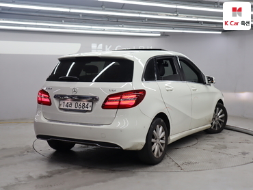 2015 - mercedes-benz b200
