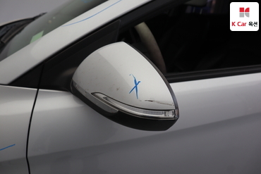 2018 - hyundai avante