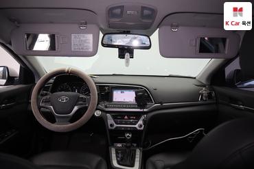 2018 - hyundai avante