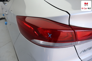 2018 - hyundai avante