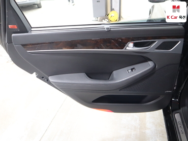 2016 - hyundai g330
