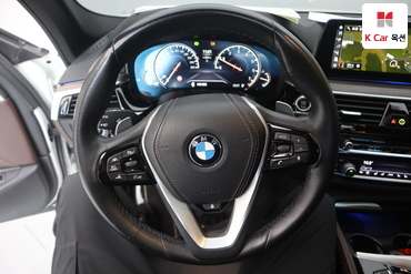 2018 - bmw 5 series