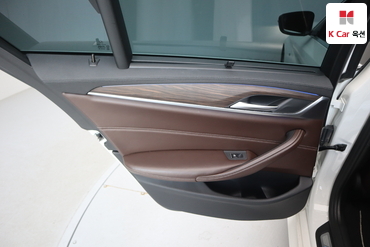 2018 - bmw 5 series