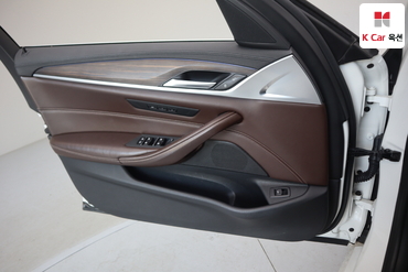 2018 - bmw 5 series