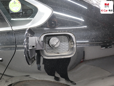 2023 - kia k9