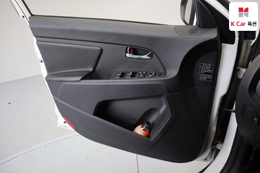 2012 - kia sportage