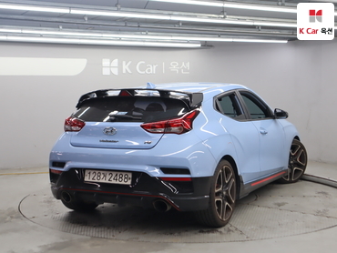 2020 - hyundai veloster