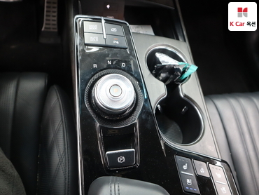 2022 - kia k8