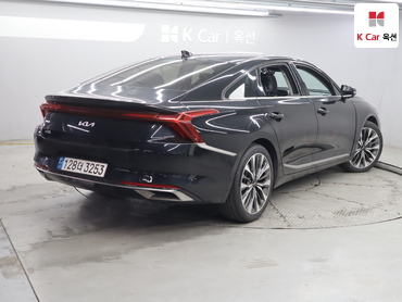 2022 - kia k8