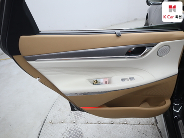 2021 - hyundai grandeur