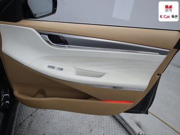 2021 - hyundai grandeur