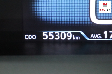 2017 - toyota prius