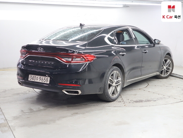 2018 - hyundai grandeur