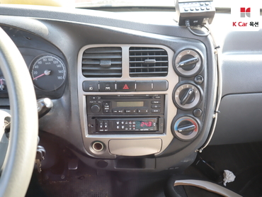 2010 - kia bongo iii