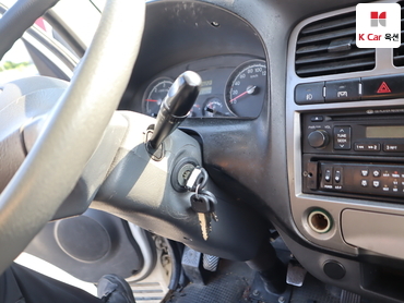 2010 - kia bongo iii