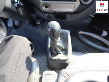 2010 - kia bongo iii