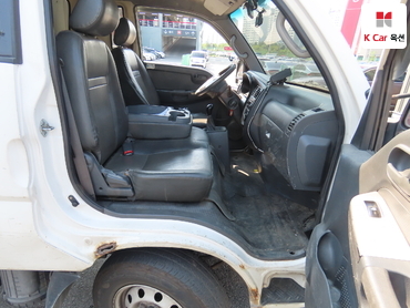 2009 - kia bongo iii