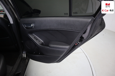 2013 - kia k3