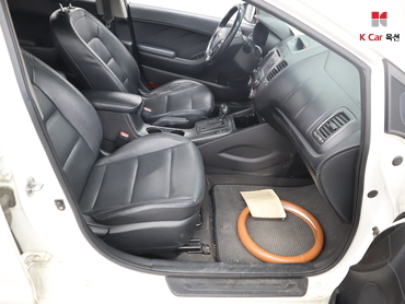 2013 - kia k3