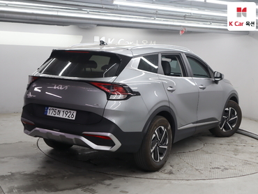 2024 - kia sportage