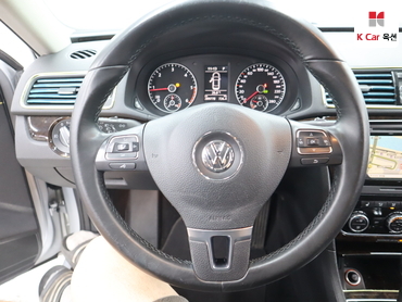 2014 - volkswagen passat