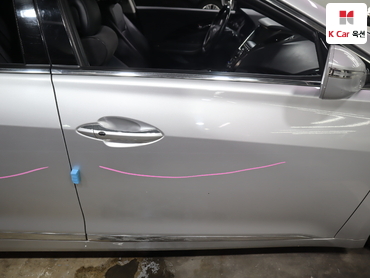 2011 - hyundai grandeur