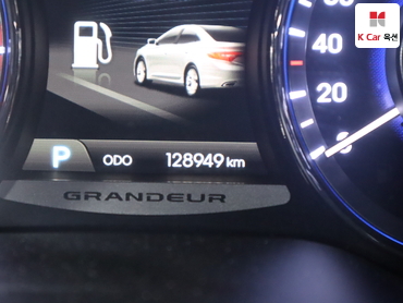 2011 - hyundai grandeur