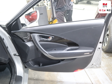 2011 - hyundai grandeur