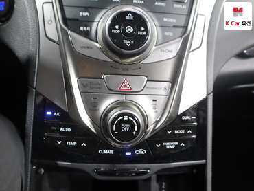 2011 - hyundai grandeur