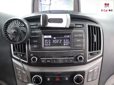 2016 - hyundai grand starex