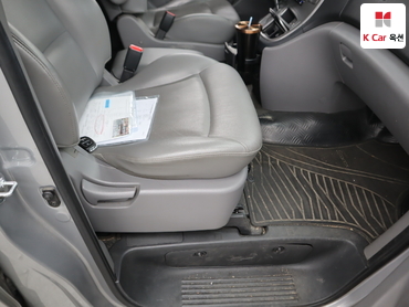 2016 - hyundai grand starex