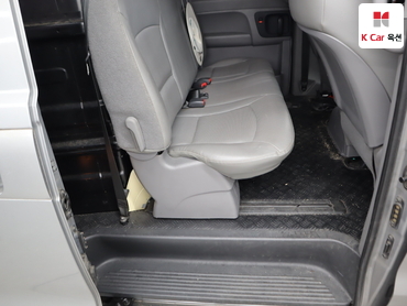 2016 - hyundai grand starex