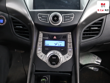 2012 - hyundai avante