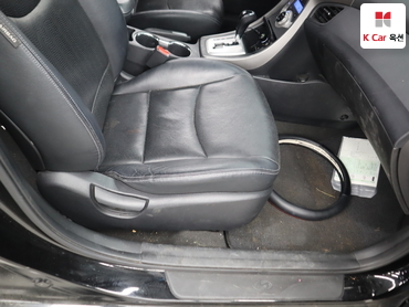 2012 - hyundai avante