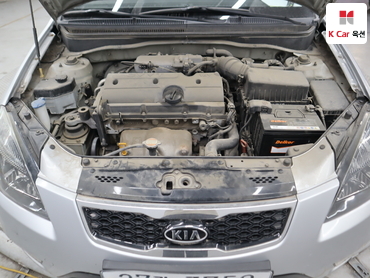 2010 - kia pride