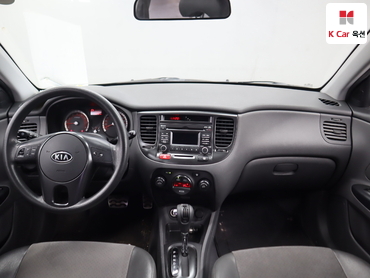 2010 - kia pride