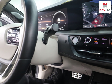 2023 - kia k8