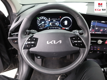 2022 - kia niro